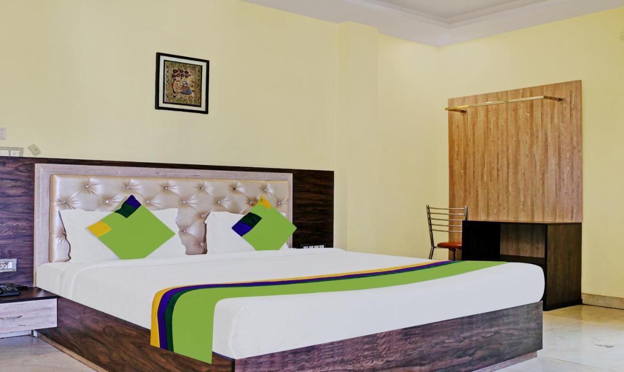 Treebo Trend Gupta Inn فاراناسي المظهر الخارجي الصورة