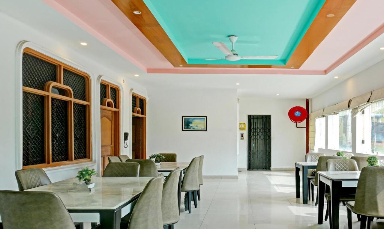 Treebo Trend Gupta Inn فاراناسي المظهر الخارجي الصورة